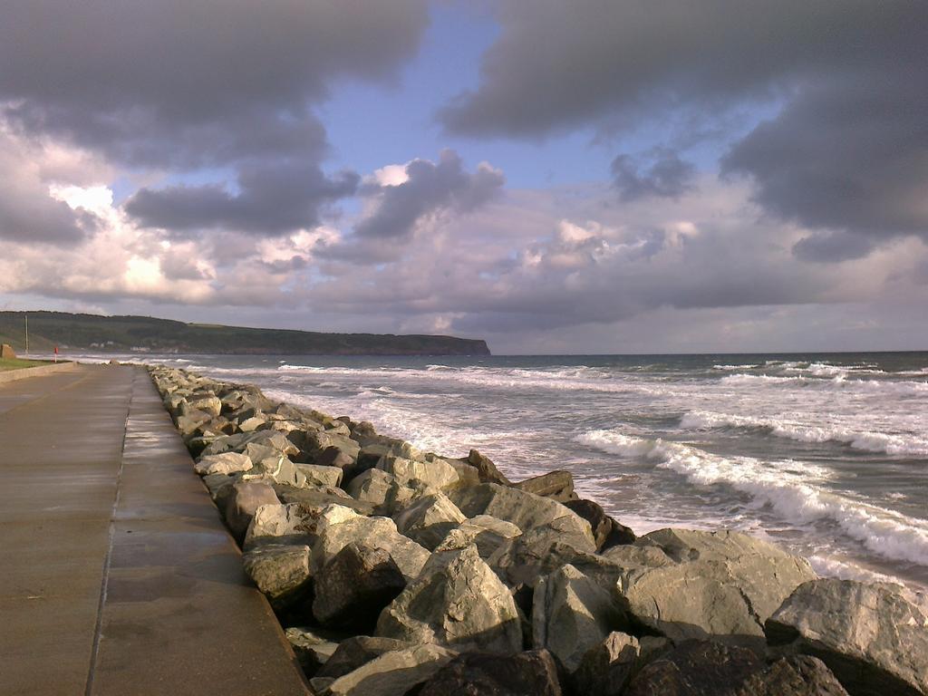 The Waverley Whitby Exterior foto